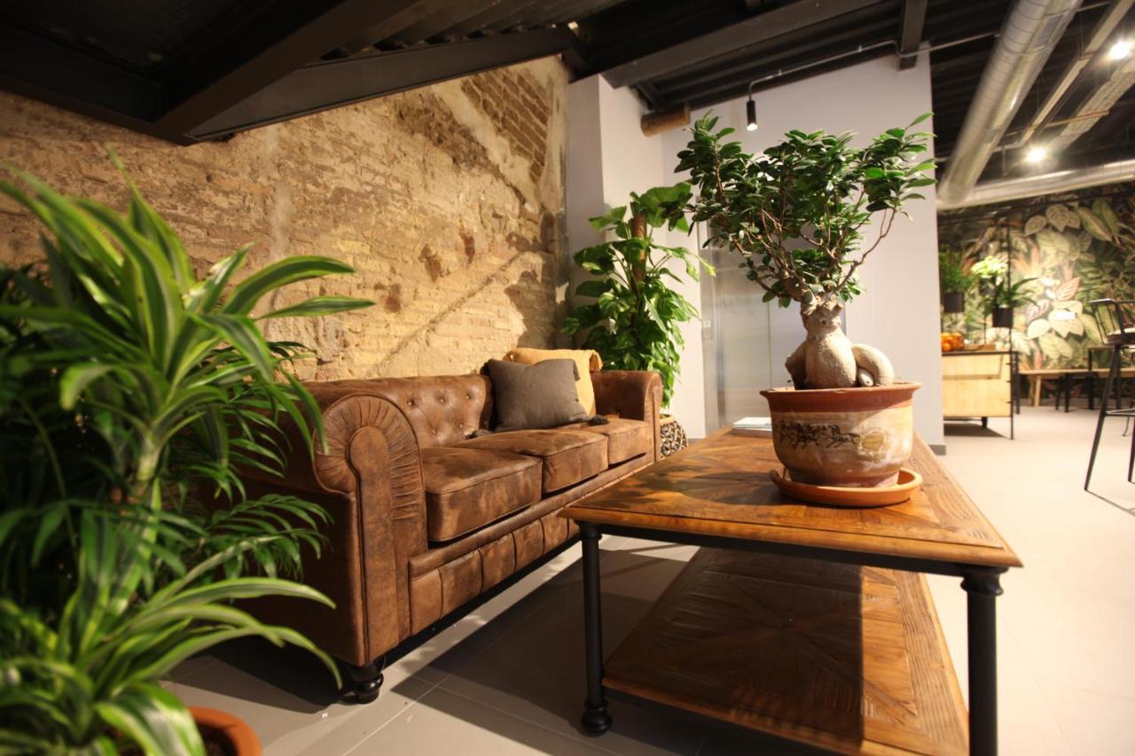 Vtz The Botanic Hostel Zaragoza Exteriér fotografie
